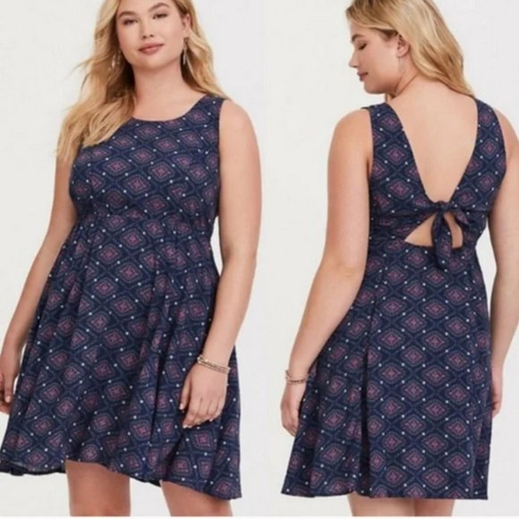 Torrid Medallion Tie Back Cutout Challis Sleeveless Dress, 0X - Picture 1 of 6